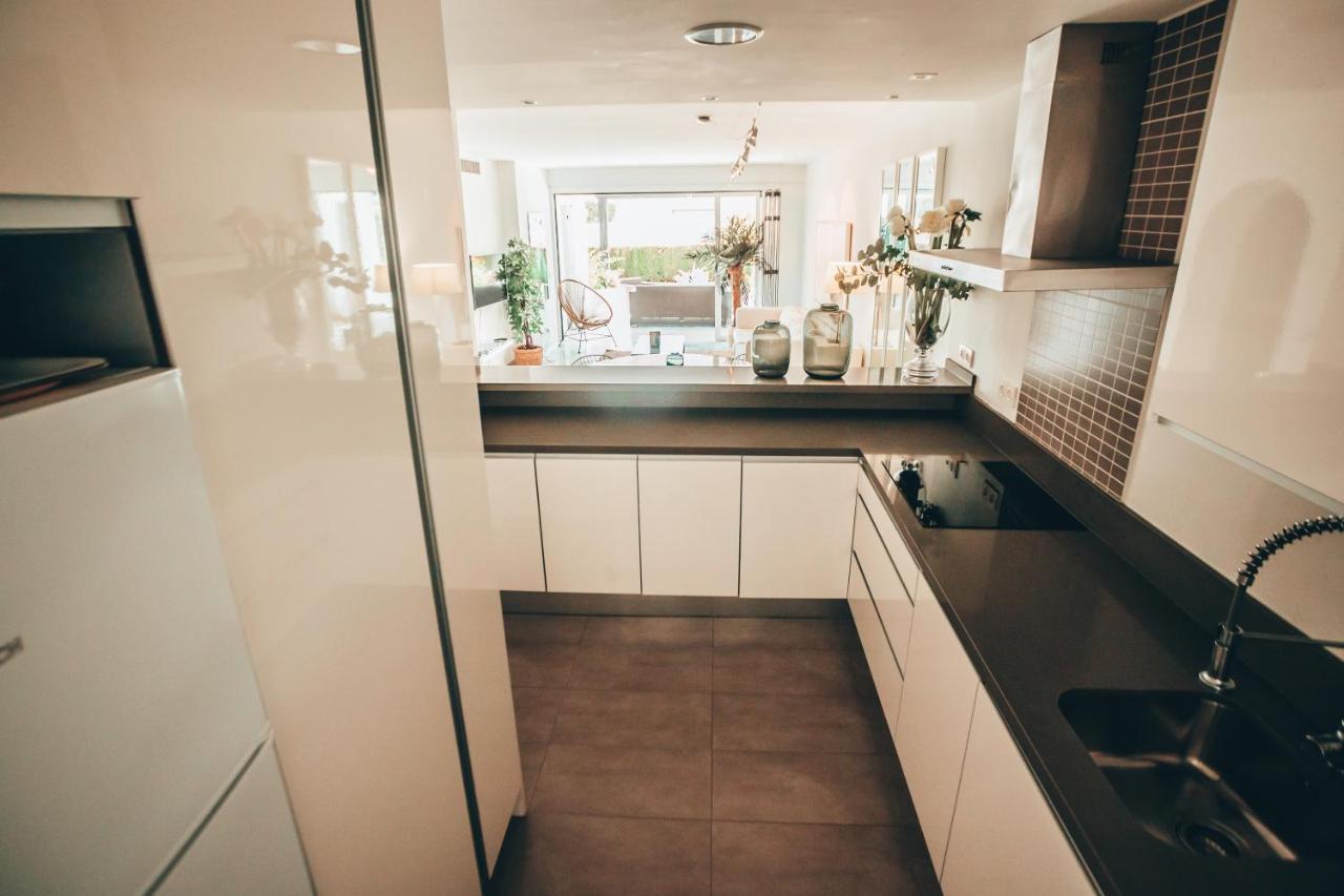 Apartamentos Marina Villages ลาเอร์ราดูรา ภายนอก รูปภาพ